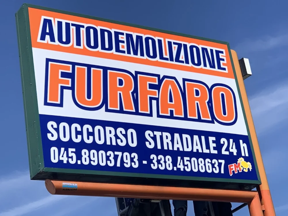 Autodemolizione Furfaro Srls - Soccorso Stradale