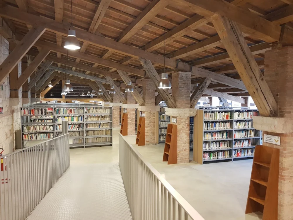 Biblioteca di Economia Santa Marta