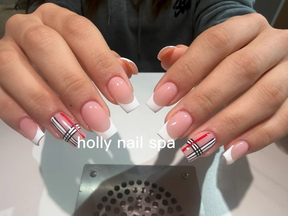 HOLLY NAIL SPA