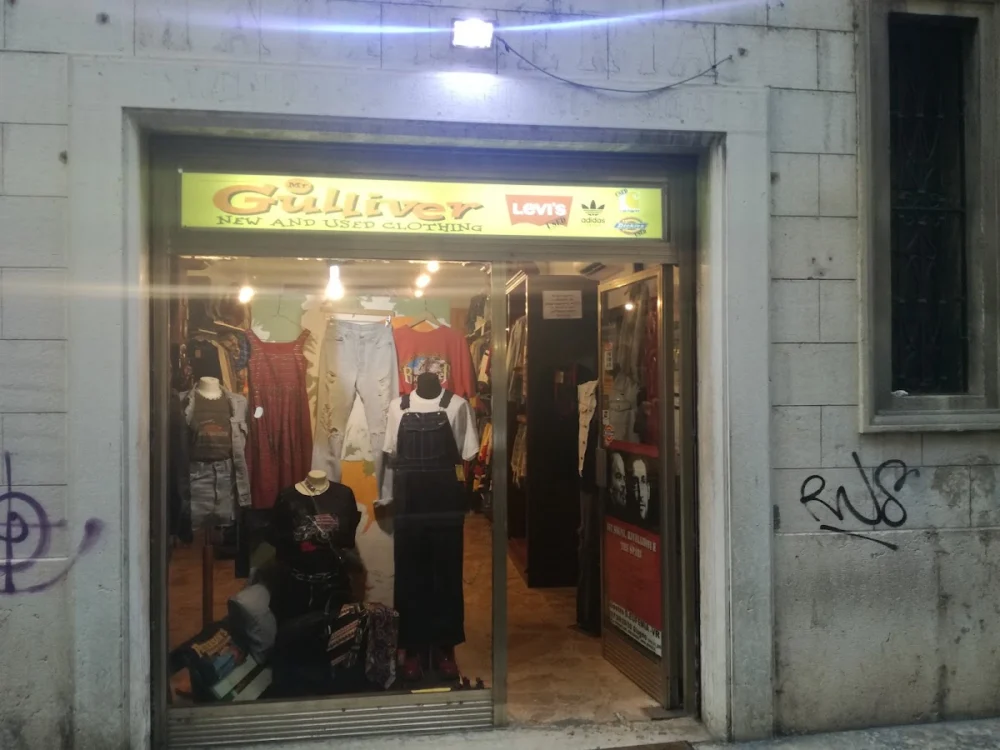 Mr. Gulliver Vintage Store Abbigliamento