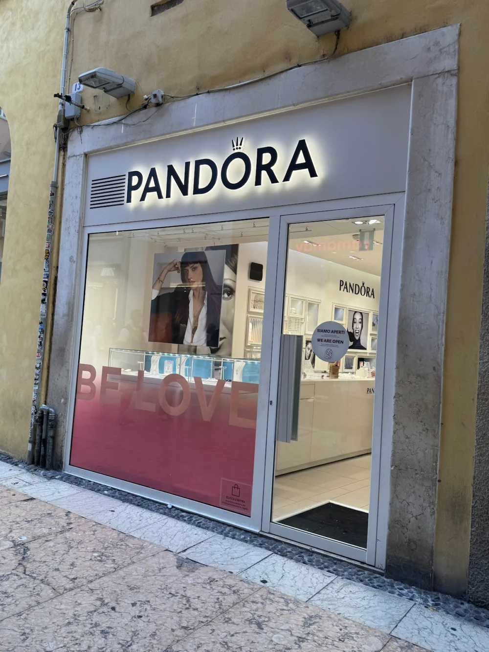 Pandora