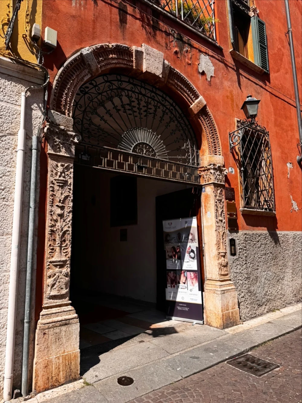 Valmand Italia